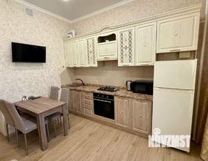1-к квартира, вторичка, 42м2, 2/5 этаж
