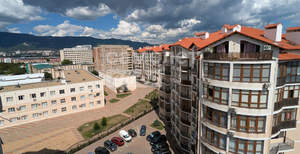 2-к квартира, вторичка, 58м2, 8/8 этаж