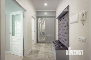 2-к квартира, вторичка, 90м2, 1/6 этаж