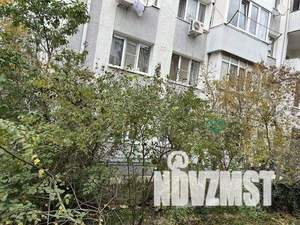2-к квартира, вторичка, 40м2, 1/5 этаж