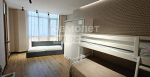 2-к квартира, вторичка, 77м2, 1/8 этаж