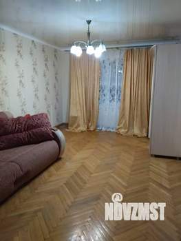 2-к квартира, вторичка, 52м2, 1/9 этаж