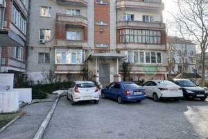 2-к квартира, вторичка, 65м2, 3/5 этаж