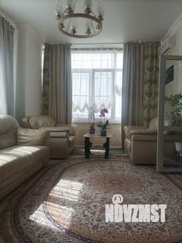 2-к квартира, вторичка, 64м2, 4/10 этаж