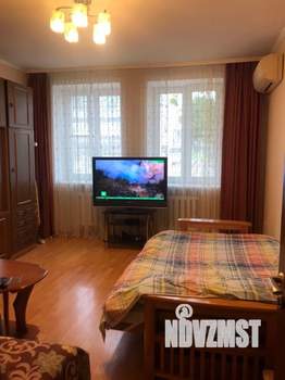 3-к квартира, вторичка, 52м2, 1/2 этаж