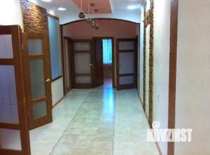 3-к квартира, вторичка, 135м2, 2/8 этаж