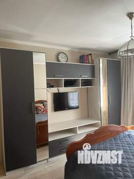 2-к квартира, вторичка, 52м2, 1/5 этаж