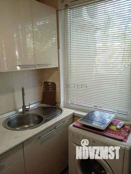 2-к квартира, вторичка, 60м2, 1/2 этаж