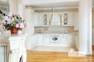 3-к квартира, вторичка, 135м2, 4/16 этаж