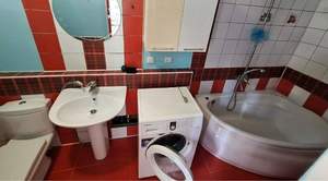 3-к квартира, вторичка, 49м2, 1/1 этаж