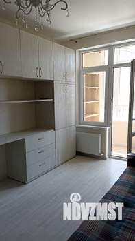 2-к квартира, вторичка, 63м2, 1/7 этаж