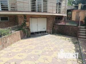 4-к квартира, вторичка, 235м2, 3/4 этаж