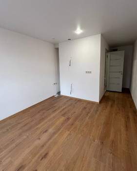 1-к квартира, вторичка, 27м2, 1/7 этаж