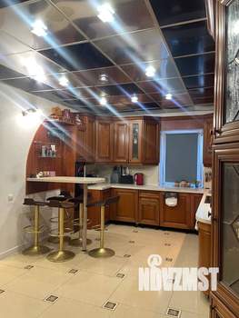 4-к квартира, вторичка, 168м2, 1/6 этаж