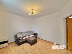 3-к квартира, вторичка, 100м2, 3/3 этаж