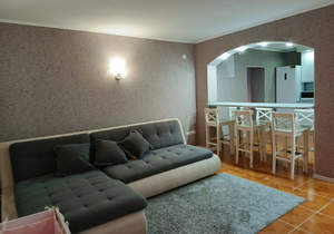 3-к квартира, вторичка, 92м2, 1/6 этаж