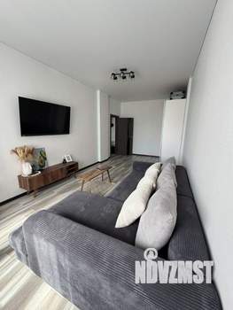 2-к квартира, вторичка, 65м2, 1/7 этаж