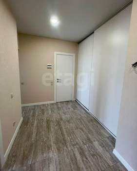 1-к квартира, вторичка, 52м2, 3/7 этаж