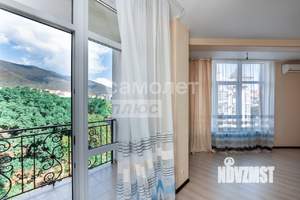 2-к квартира, вторичка, 70м2, 3/6 этаж