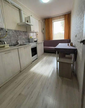 1-к квартира, вторичка, 38м2, 1/4 этаж