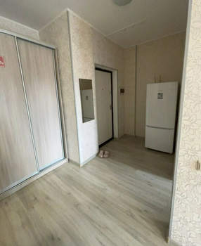 1-к квартира, вторичка, 38м2, 1/4 этаж