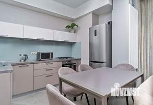 2-к квартира, вторичка, 64м2, 3/4 этаж