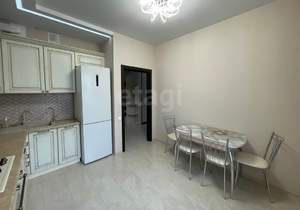 2-к квартира, вторичка, 61м2, 3/5 этаж