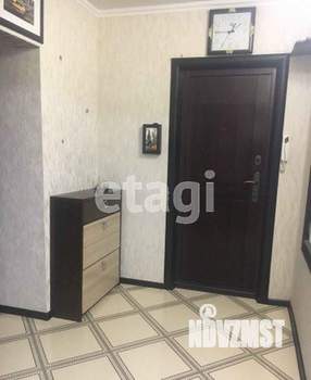2-к квартира, вторичка, 58м2, 1/5 этаж