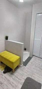 2-к квартира, вторичка, 74м2, 1/9 этаж