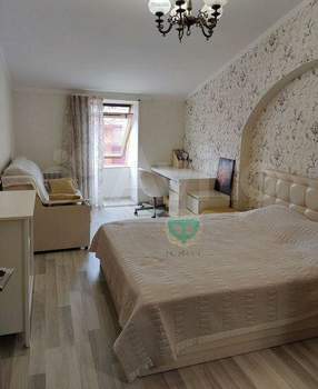 3-к квартира, вторичка, 103м2, 3/4 этаж