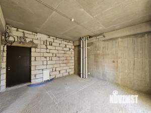 Студия квартира, вторичка, 67м2, 3/6 этаж