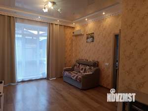 Студия квартира, вторичка, 44м2, 1/4 этаж