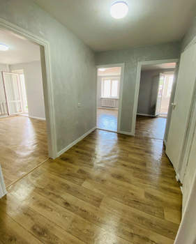 2-к квартира, вторичка, 63м2, 7/10 этаж