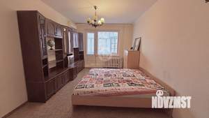 2-к квартира, вторичка, 60м2, 1/5 этаж