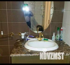 4-к квартира, вторичка, 140м2, 1/3 этаж