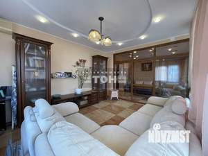 3-к квартира, вторичка, 145м2, 2/6 этаж