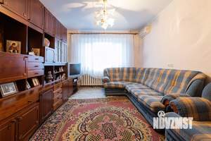 3-к квартира, вторичка, 62м2, 1/9 этаж