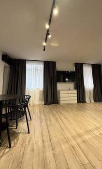 3-к квартира, вторичка, 56м2, 1/5 этаж
