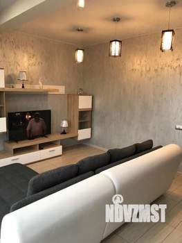 Студия квартира, вторичка, 53м2, 2/15 этаж