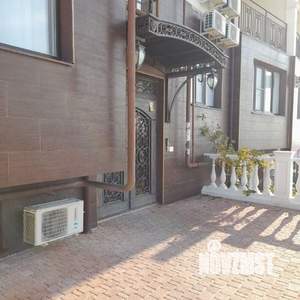 1-к квартира, вторичка, 52м2, 3/6 этаж