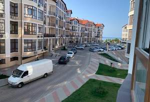 2-к квартира, вторичка, 77м2, 2/8 этаж