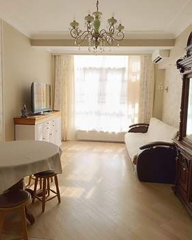 1-к квартира, вторичка, 57м2, 1/6 этаж