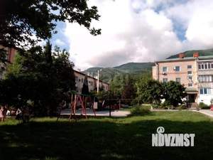 2-к квартира, вторичка, 77м2, 1/2 этаж