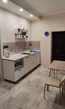 3-к квартира, вторичка, 60м2, 1/2 этаж