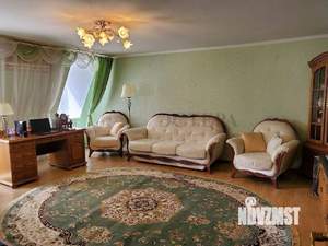 4-к квартира, вторичка, 127м2, 6/6 этаж