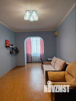 3-к квартира, вторичка, 113м2, 2/4 этаж