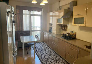 2-к квартира, вторичка, 71м2, 2/5 этаж