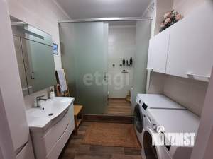 2-к квартира, вторичка, 64м2, 3/6 этаж