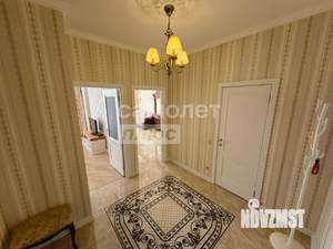 1-к квартира, вторичка, 57м2, 1/6 этаж