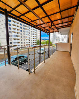 2-к квартира, вторичка, 70м2, 1/9 этаж